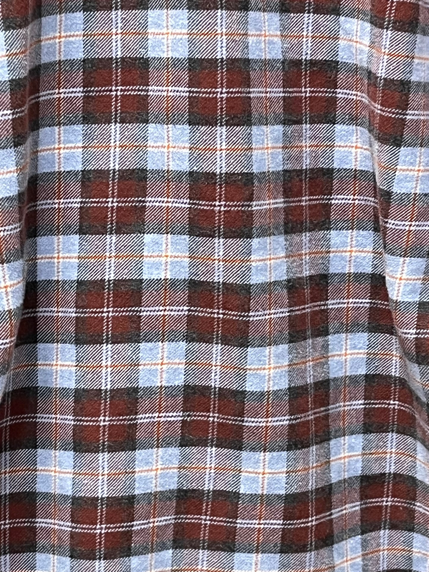 Orvis flannel shirt, long sleeve size medium tartan plaid luxury flannel preowned