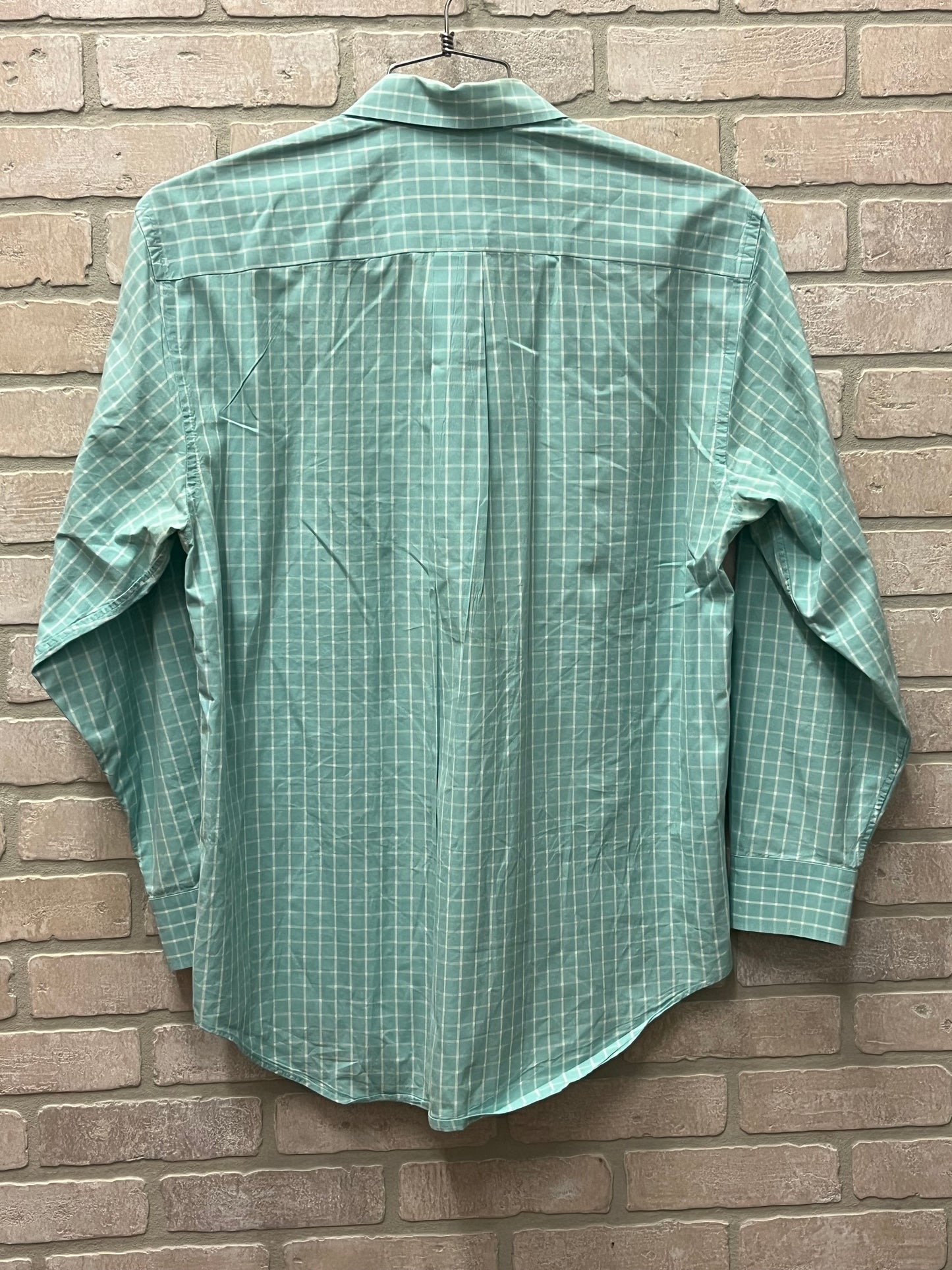 Vineyard, vines, whale shirt, size medium, aqua color long sleeve button up preowned