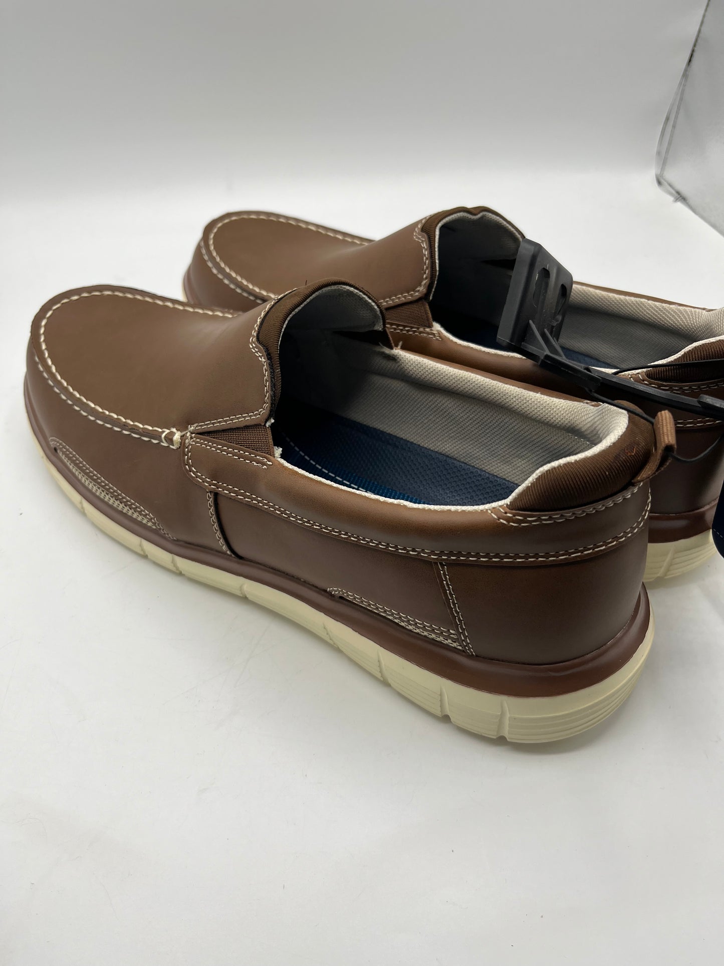 George shoe slip on loafer flexible lightweight brown size 12