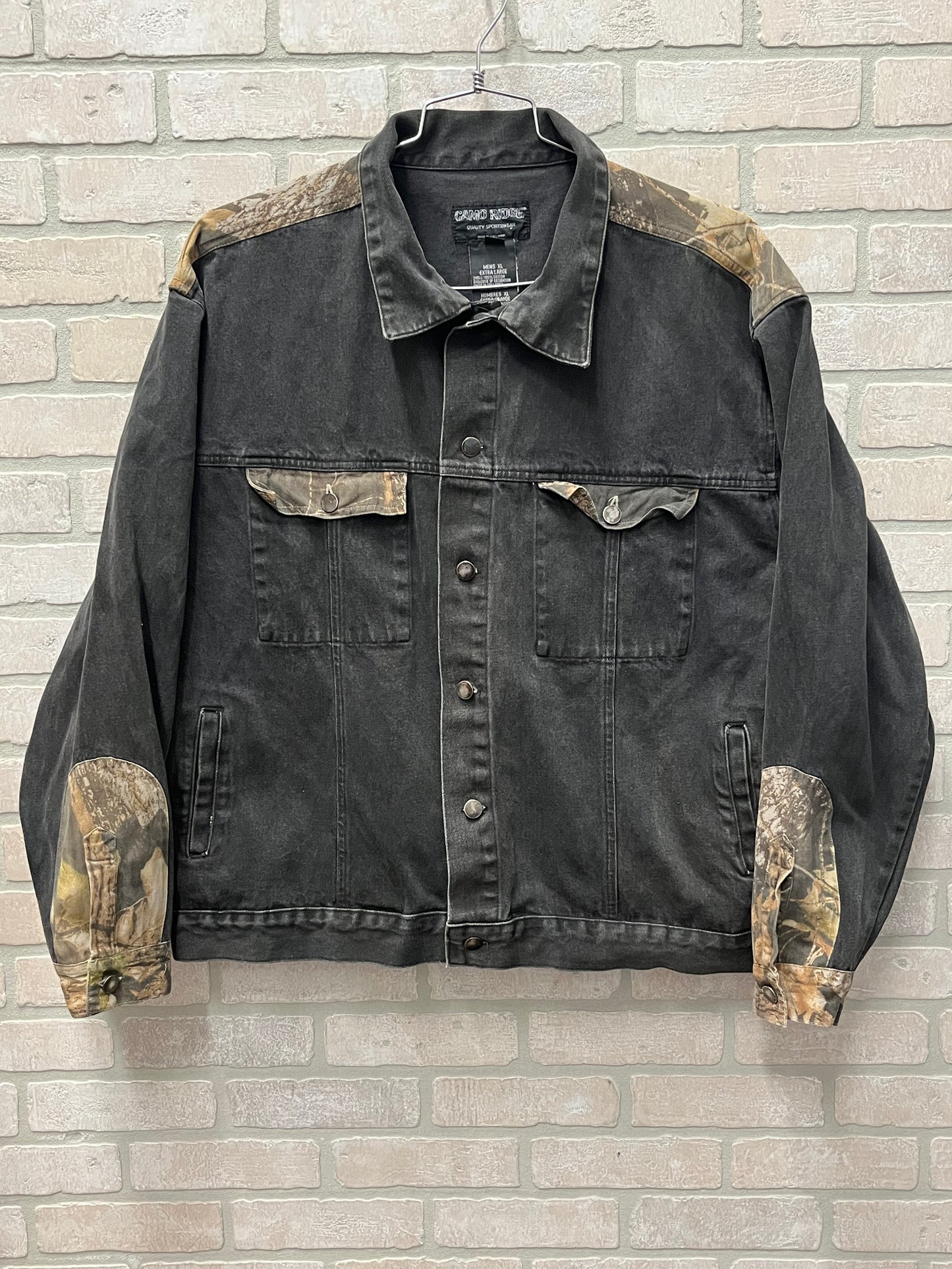 Camo Ridge, vintage, camo, black denim, jacket, size extra large grand Men’s preowned