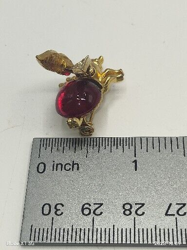 Vintage Gold Tone Red Jelly Belly Bee Cabochon Trembler Pin Brooch