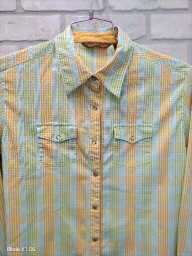 AURA by Wrangler Womens L Yellow Green Blue Plaid Pearl Snap Western Shirt READ