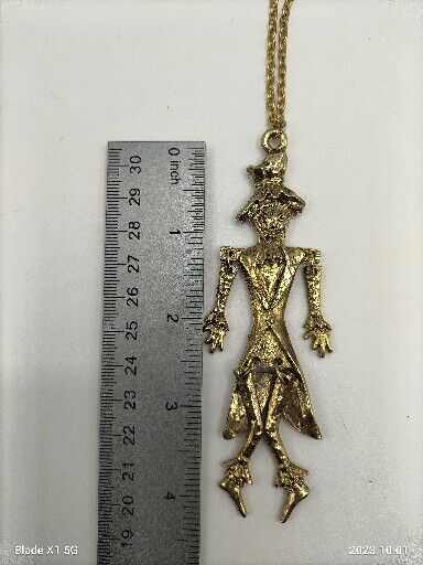 Vintage Scarecrow Gold Tone Movable Articulated Figural Fall Jewelry Necklace