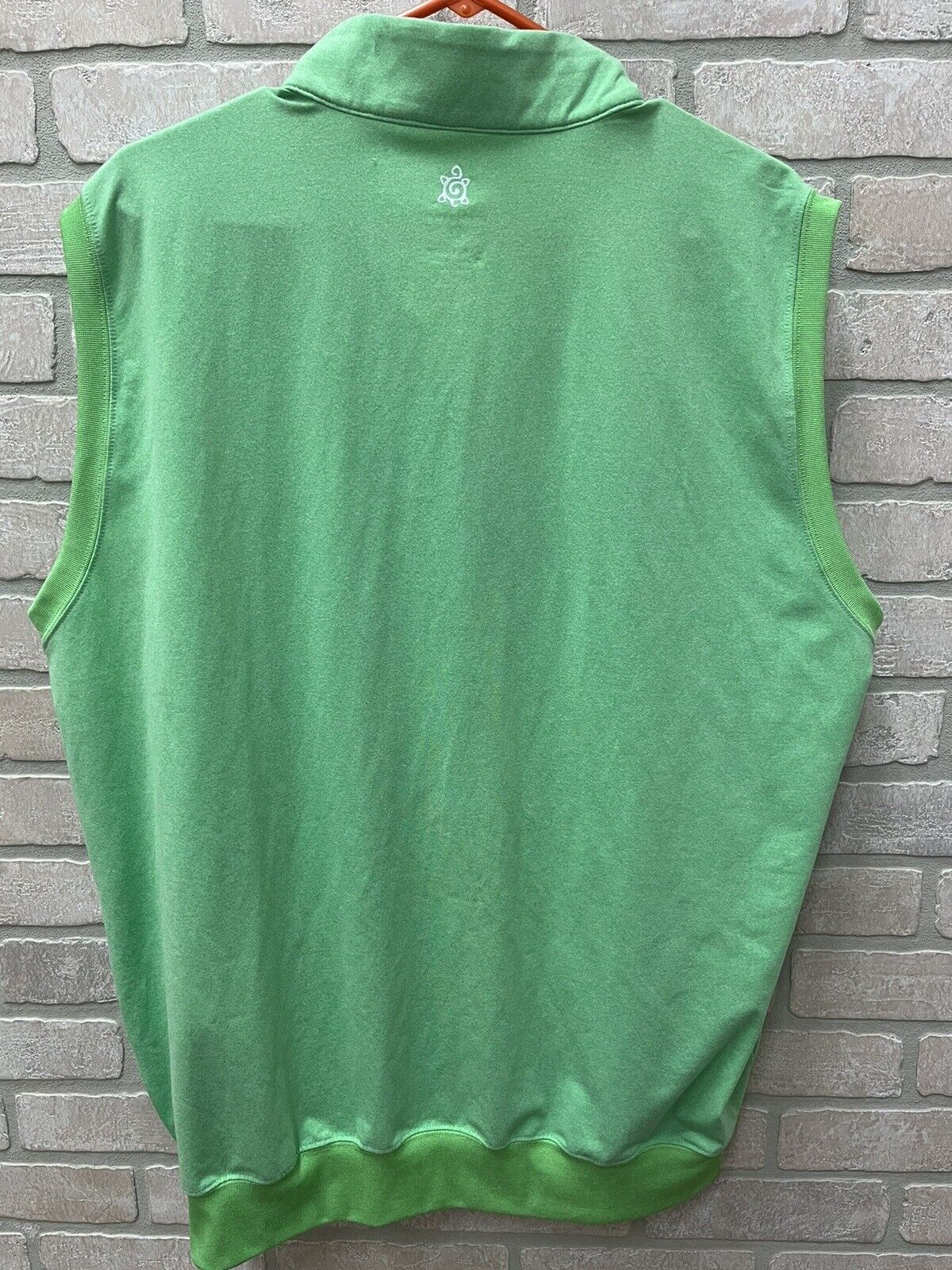 Sleeveless Collared Golf Shirt Size XL ￼ Green ￼ Perry, golf tour performance