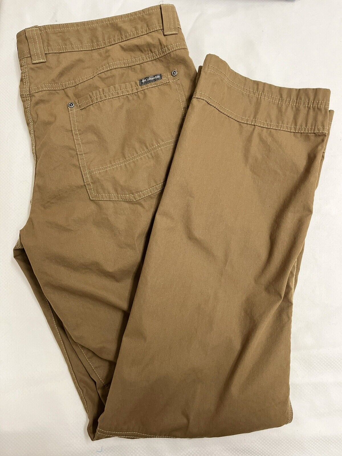 Columbia pants Men’s Sz 38X34 Carpenter Utility Khaki Chino Tan Hiking Trail