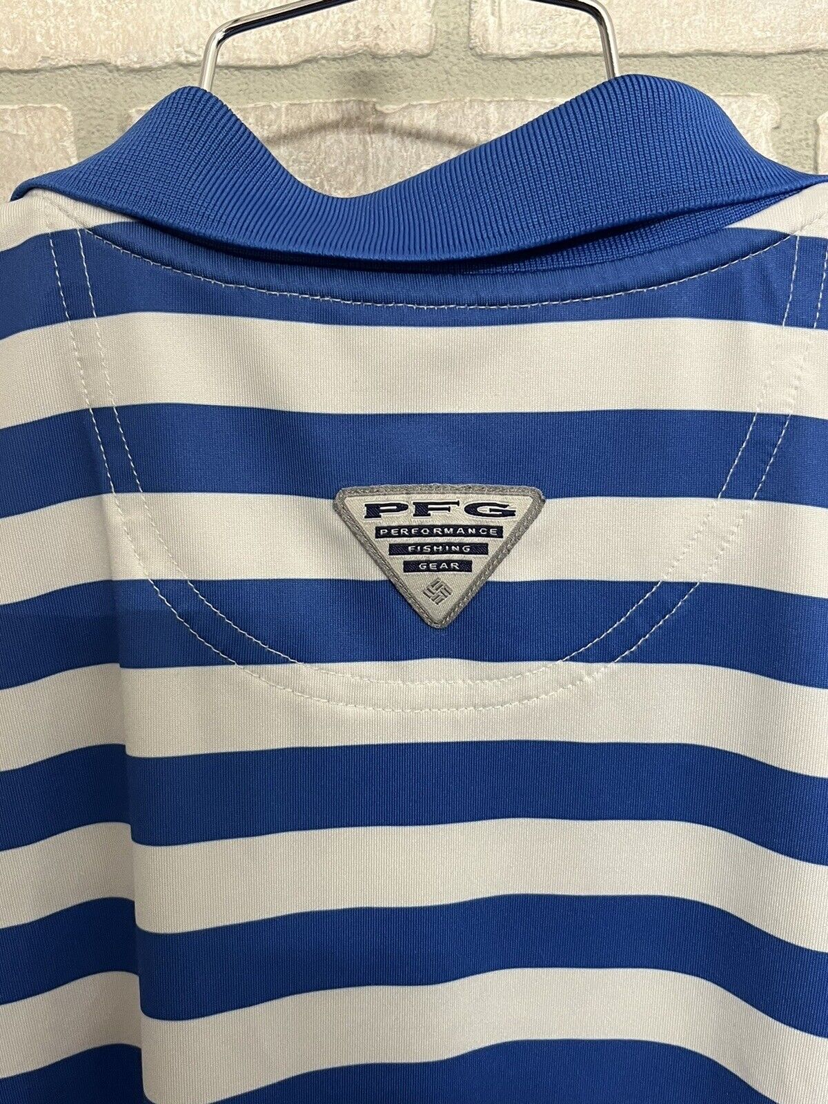 Columbia PFG Polo Shirt Mens Size L Blue Short Sleeve White Striped Golf Fishing