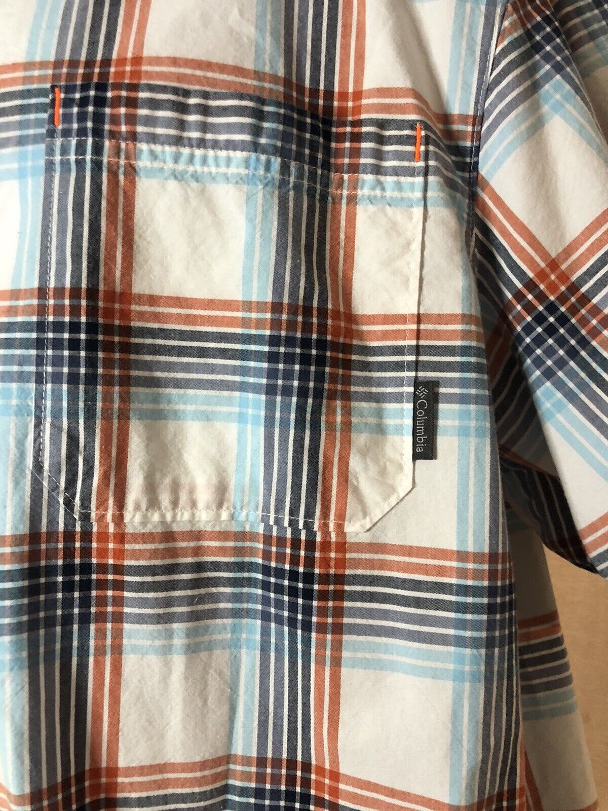 Columbia Button Up Shirt Adult XL Extra Large Multicolor ￼Plaid Short Sleeve Men