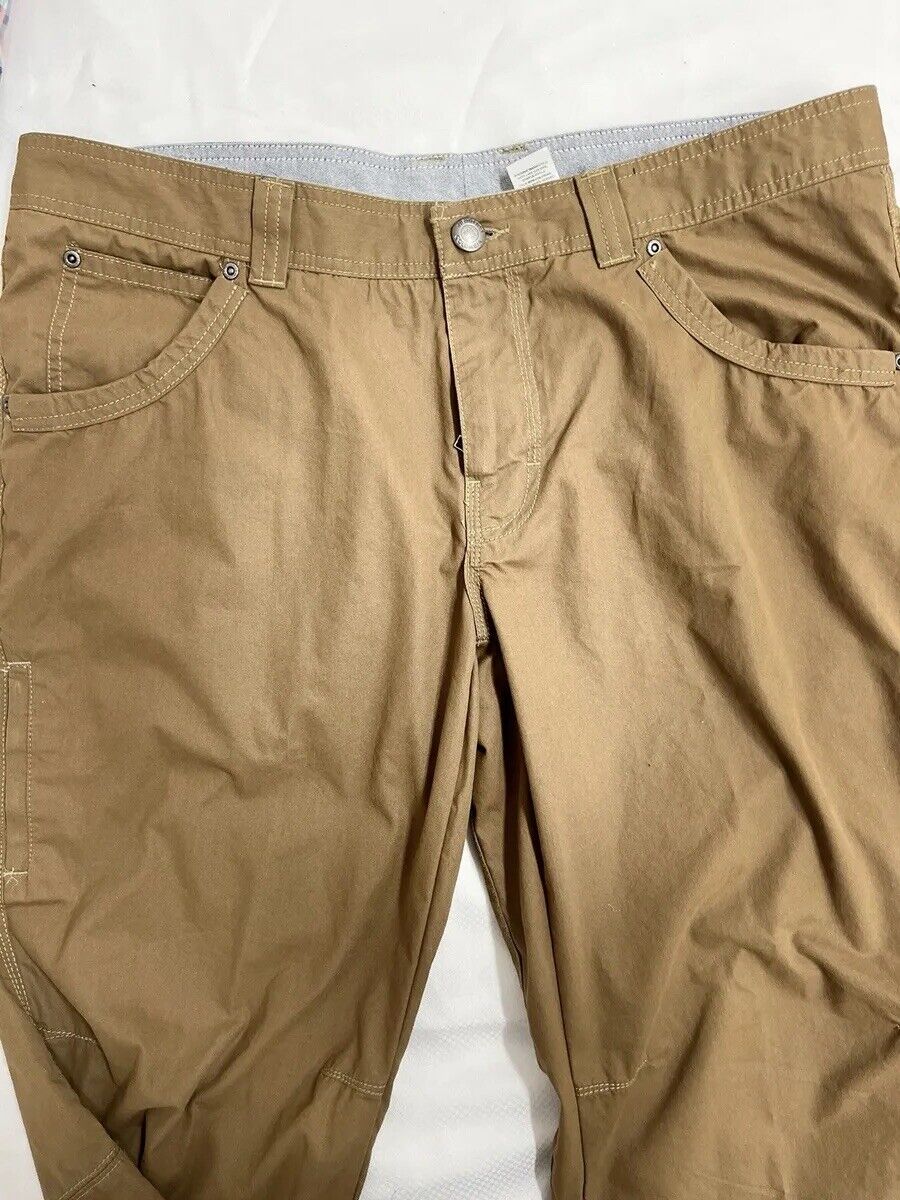 Columbia pants Men’s Sz 38X34 Carpenter Utility Khaki Chino Tan Hiking Trail