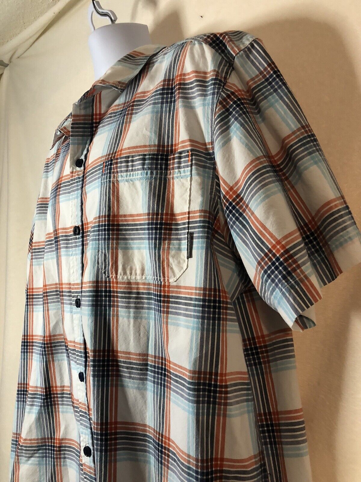 Columbia Button Up Shirt Adult XL Extra Large Multicolor ￼Plaid Short Sleeve Men