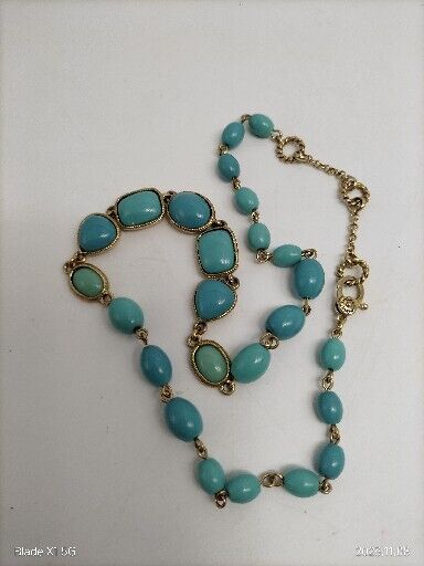 Vintage Signed Monet Teal Beaded Gold Tone Necklace Two Stones Glow