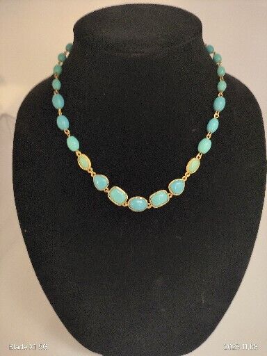 Vintage Signed Monet Teal Beaded Gold Tone Necklace Two Stones Glow