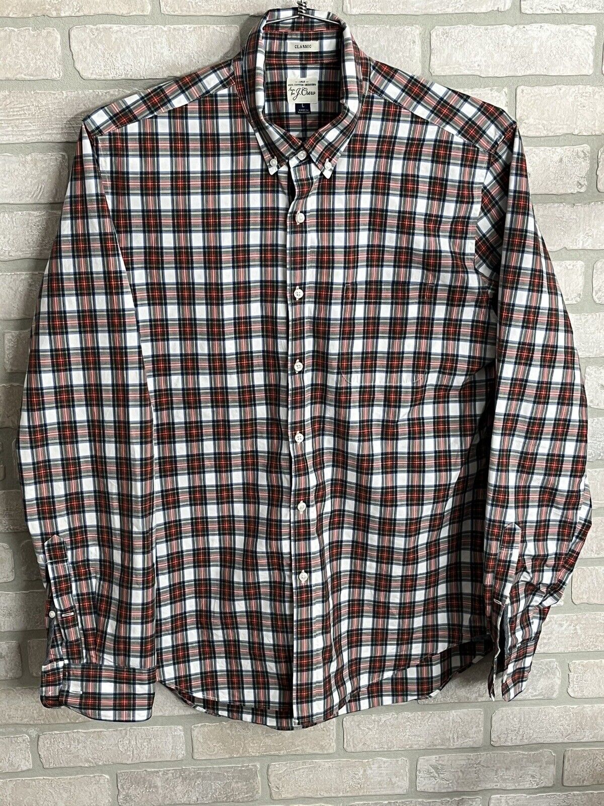 J Crew Classic Shirt Fit Red Plaid Long Sleeve Button Down Mens Large RN 77388