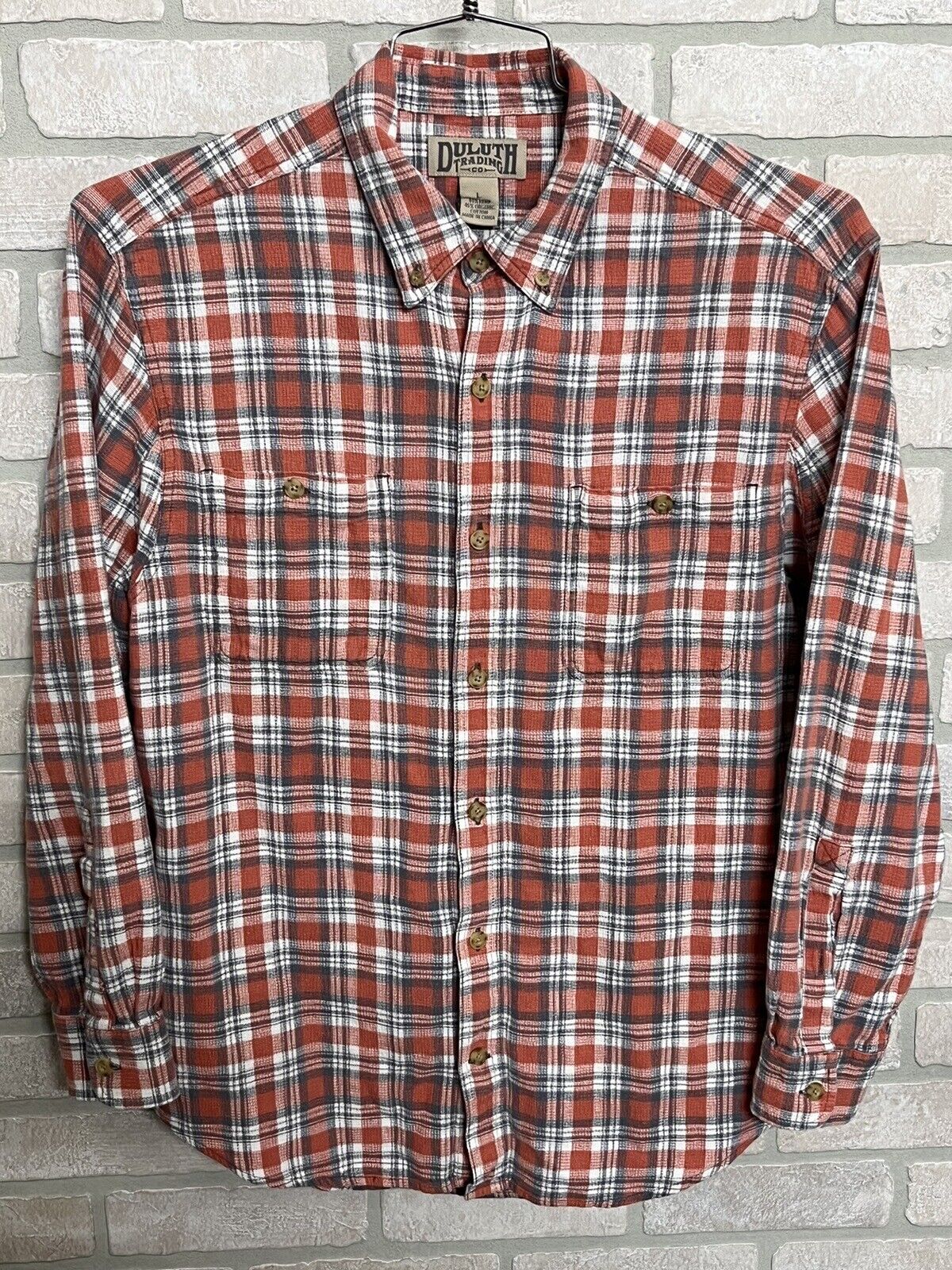 Duluth Trading ￼Shirt Men’s Red Plaid  Button Down Hemp Organic Cotton Blend