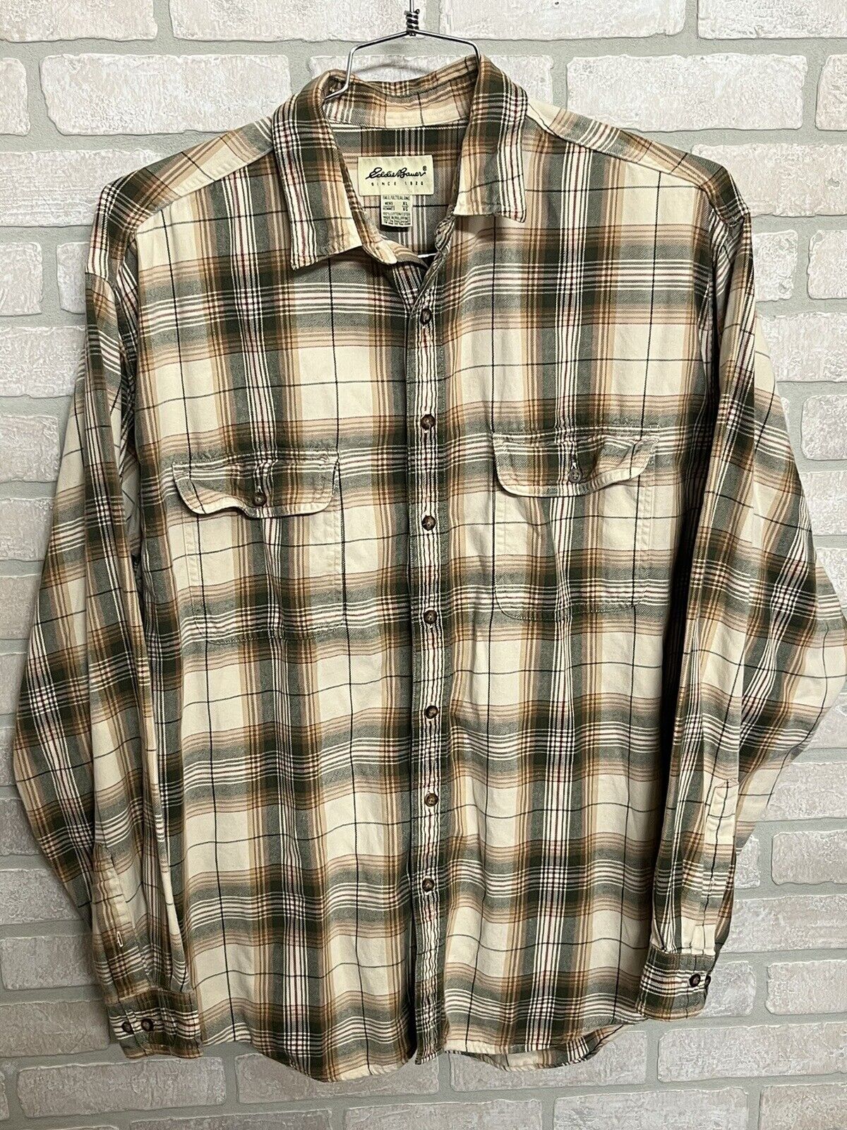 Eddie Bauer Flannel Shirt Mens XL Brown Plaid Button Up Long Sleeve Outdoor Work