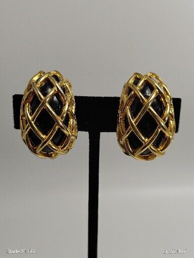 Vintage Signed Kenneth J Lane Gold Tone Caged Style Clip Earrings Black Acrylic