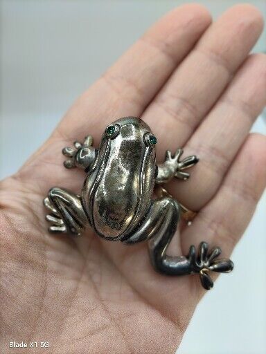 Vintage Silver Tone Frog Toad Brooch Pin Pendant Green Rhinestone Eyes