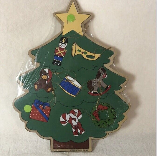 vintage wooden christmas tree Size 13X11 House Of LLoyd INC vintage 1989