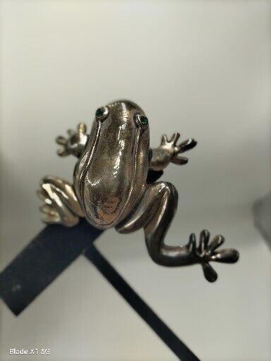 Vintage Silver Tone Frog Toad Brooch Pin Pendant Green Rhinestone Eyes